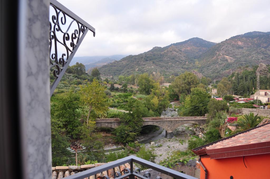 Casa Catena Francavilla di Sicilia Zimmer foto